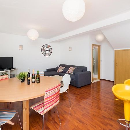 פודסטראנה Apartment Bagatin מראה חיצוני תמונה