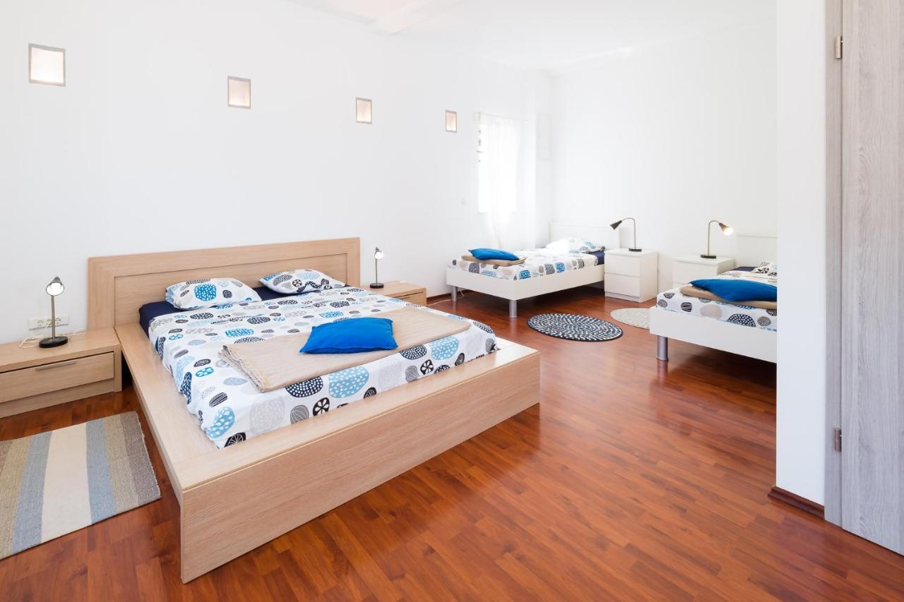 פודסטראנה Apartment Bagatin מראה חיצוני תמונה