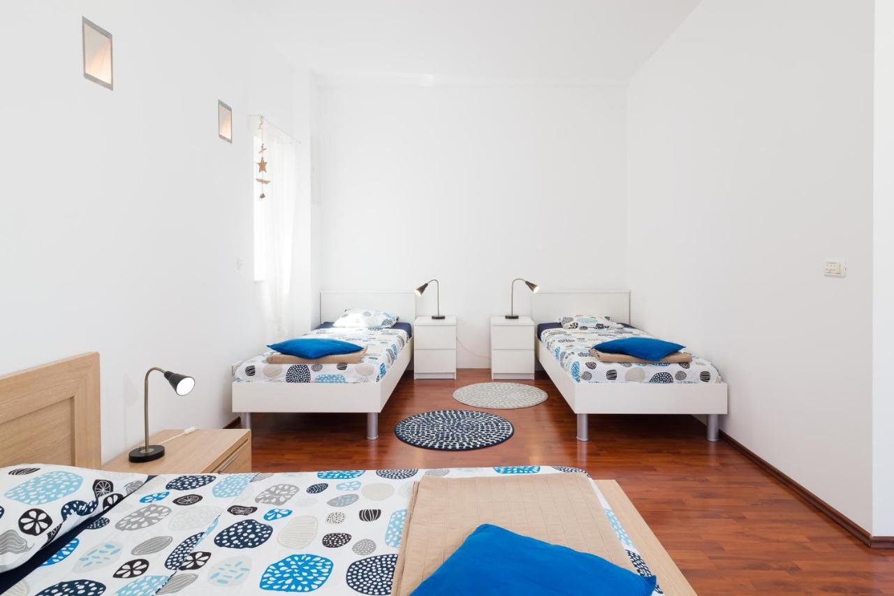 פודסטראנה Apartment Bagatin מראה חיצוני תמונה